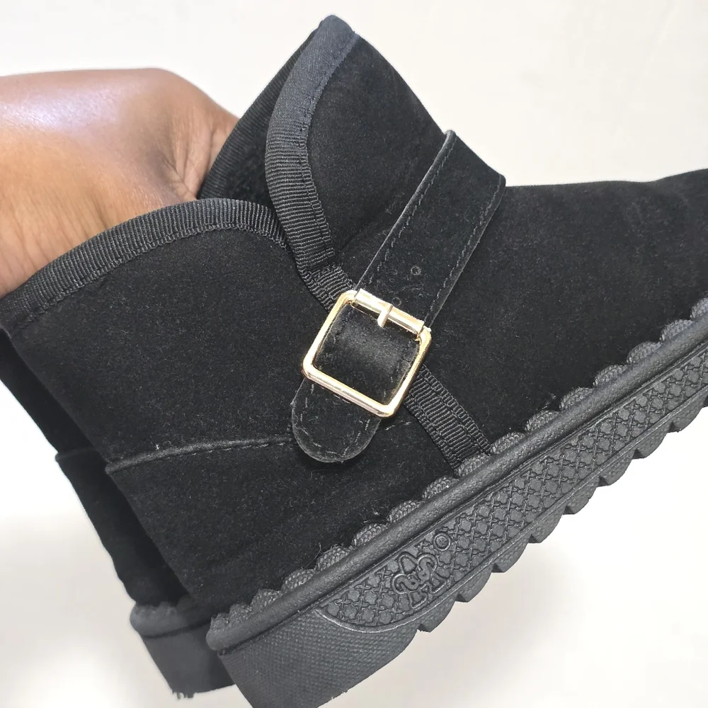 Fashon Fuzzy Snow Boots Toddler Girls Size EU29 Black Warm Winter Cozy